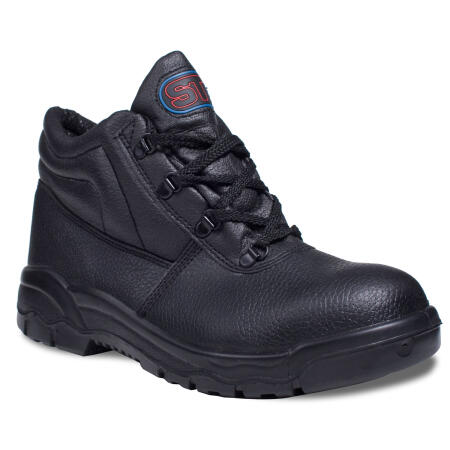 Supertouch Black Chukka Boot