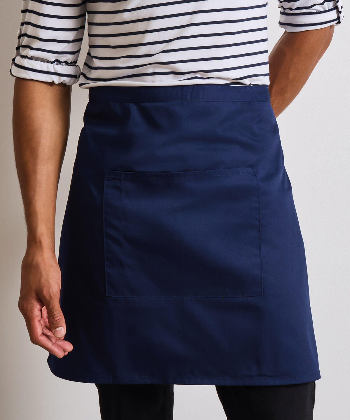 PR141 ‘Colours collection’ mid-length pocket apron Black - Image 2