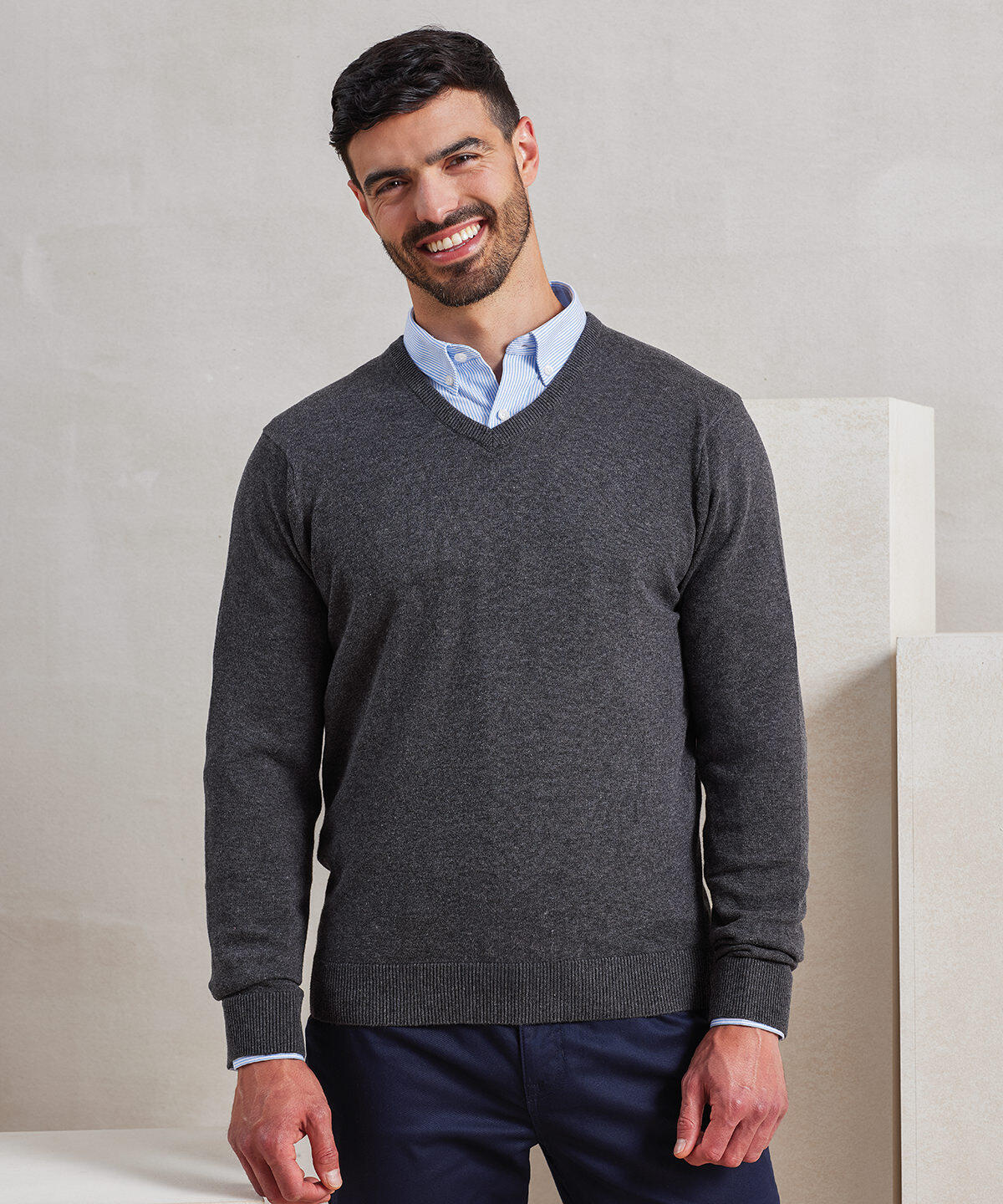 PR694 V-neck knitted sweater Grey - Image 2