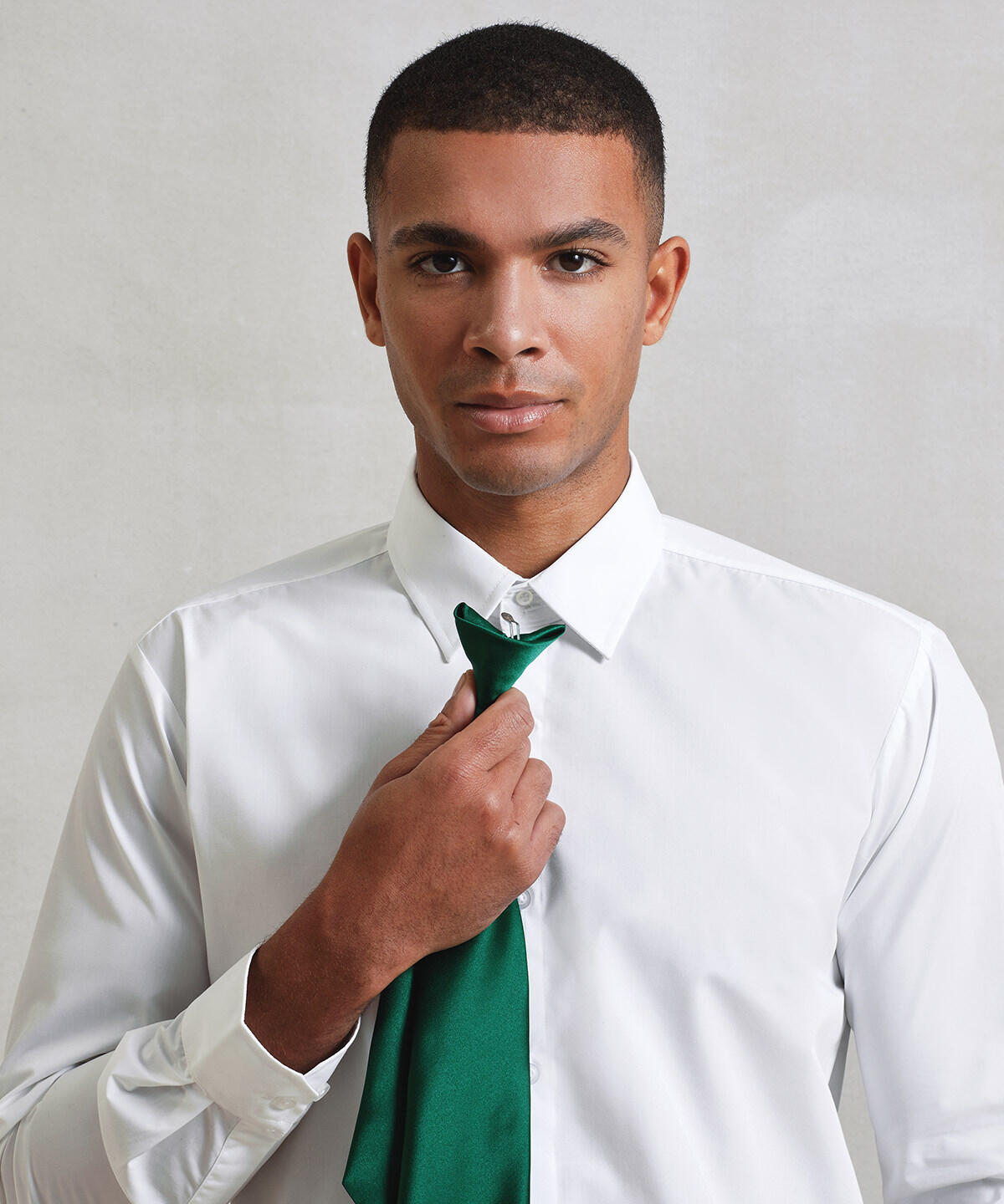 PR755 'Colours' satin clip tie Black - Image 2
