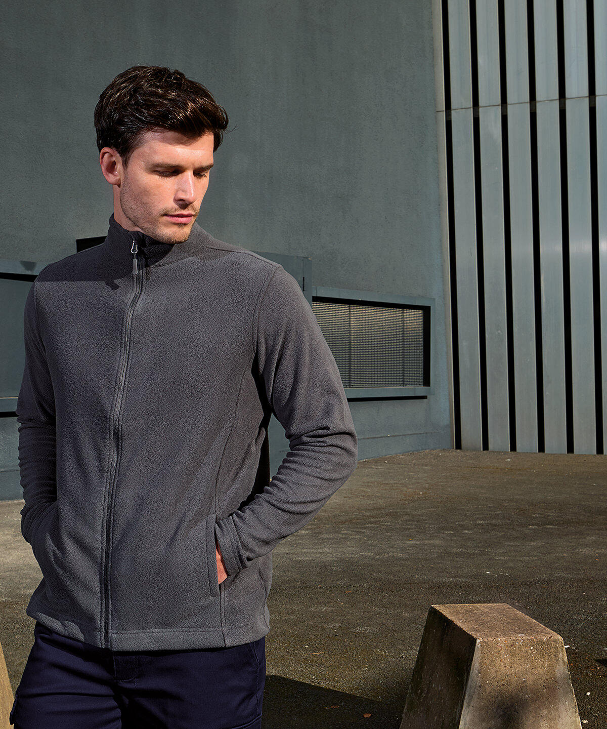 PR830 ‘Recyclight’ full-zip microfleece Black - Image 2