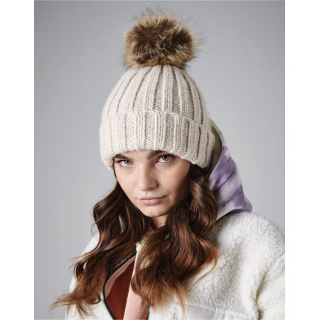Classic Red Faux Fur Pom Pom Chunky Beanie