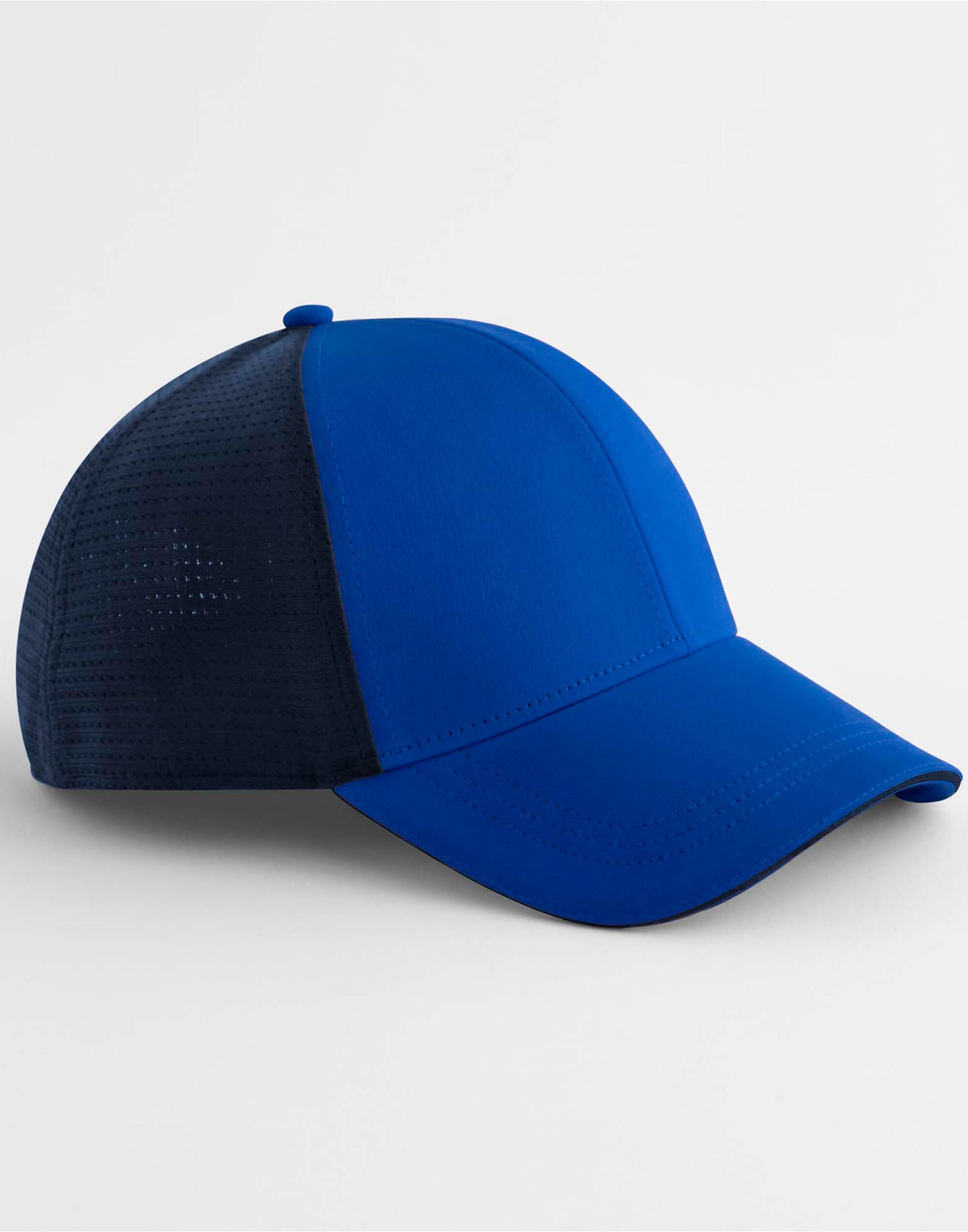B165 Club Cap Royal/Navy