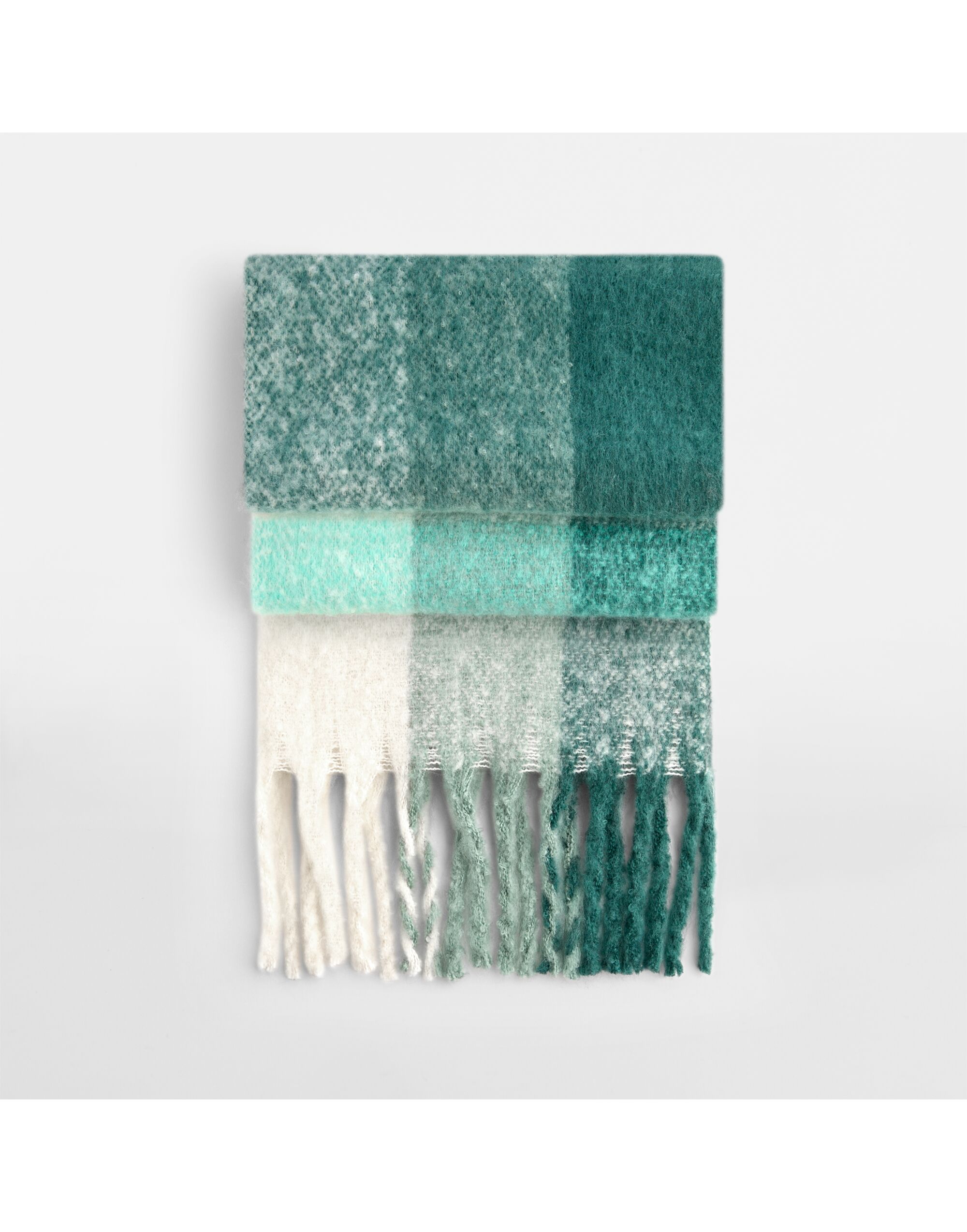 B494R Fluffy Check Scarf Green Check