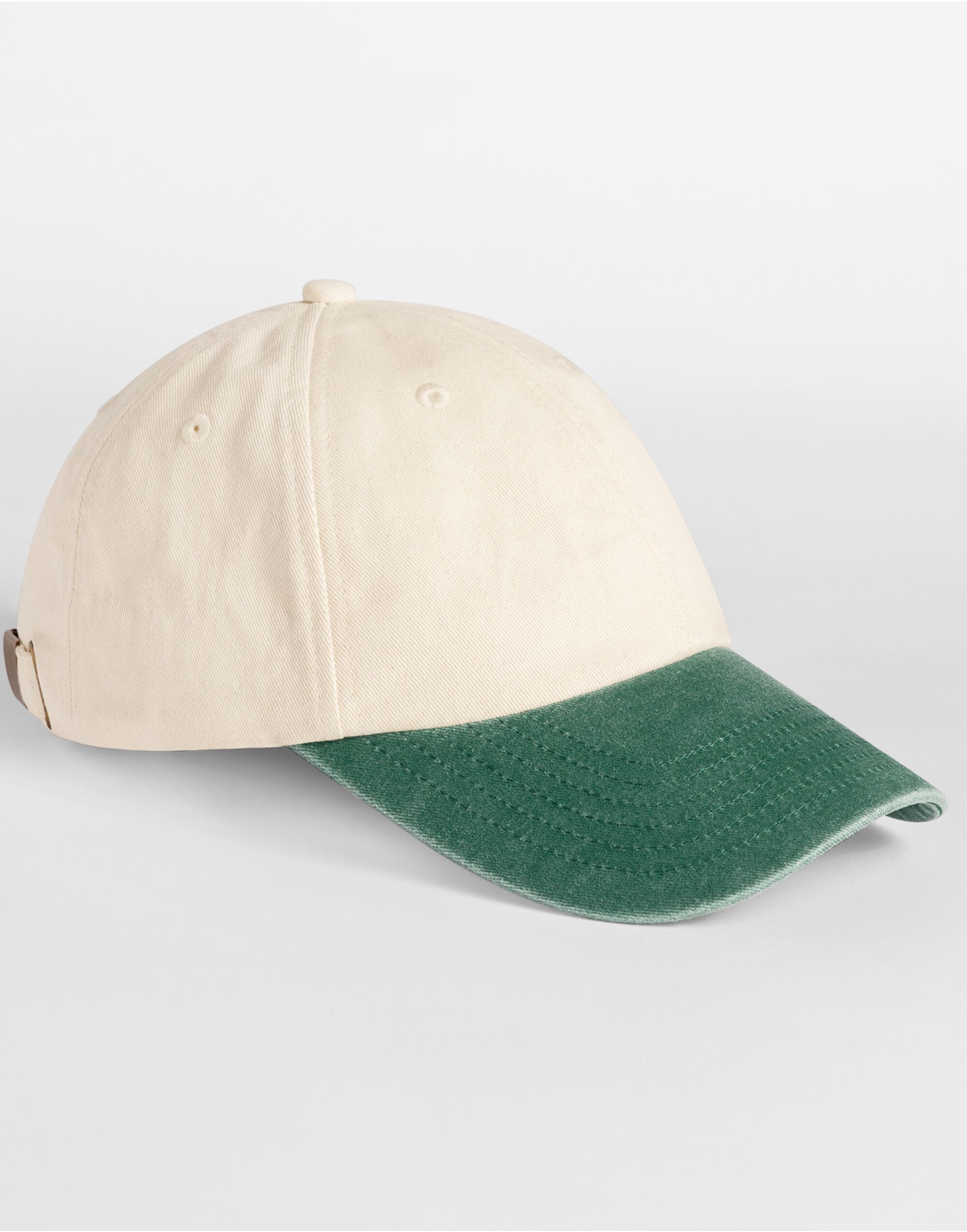 B673 Contrast Peak Low Profile Vintage Cap Natural/vintage Bottle Green