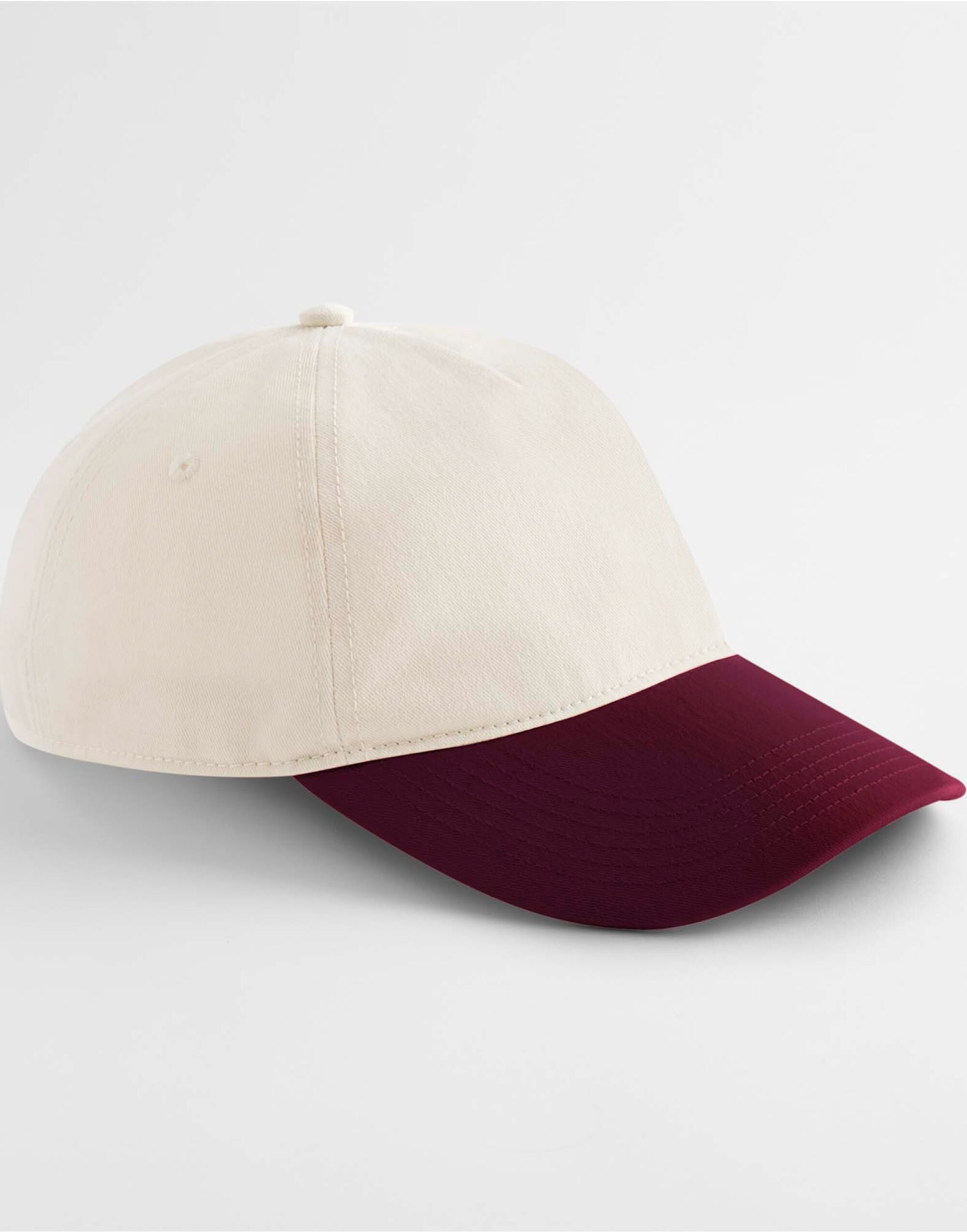 B67 Contrast Peak Leisure Cap Natural/Burgundy