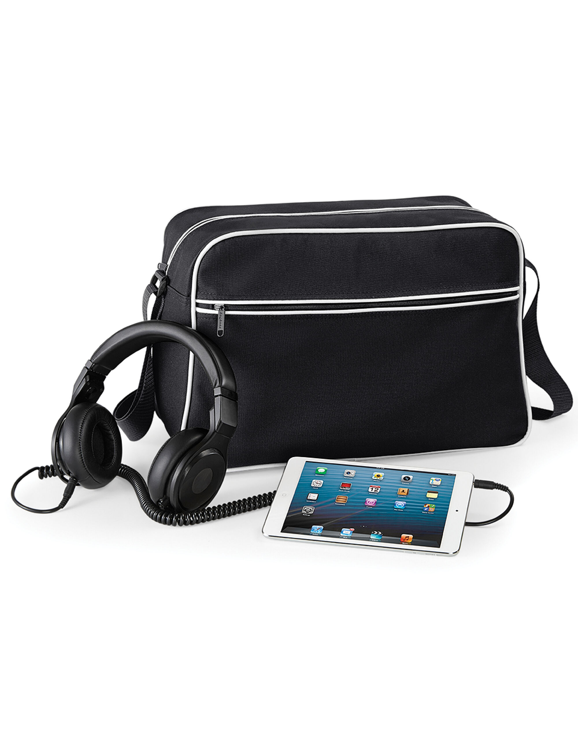 BG14 Retro Shoulder Bag Black/White