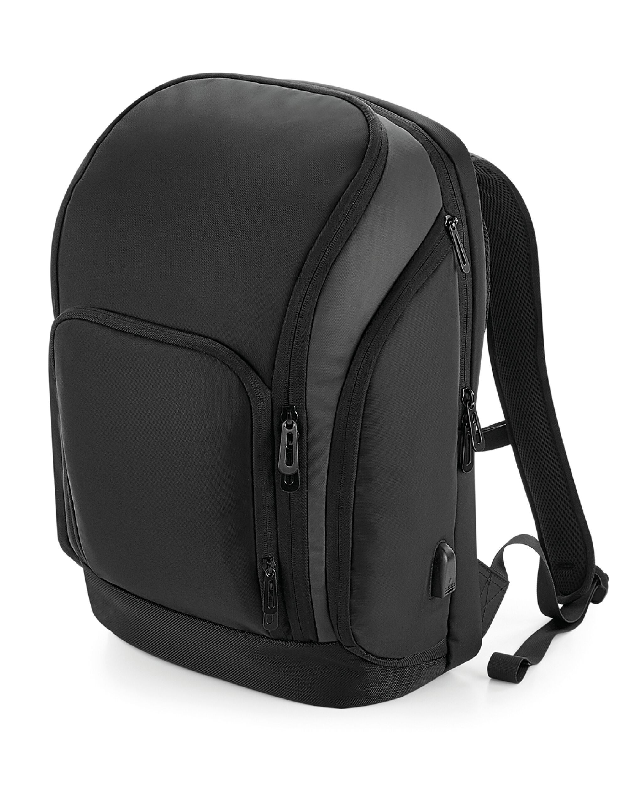 QD910 Pro-Tech Charge Backpack Black